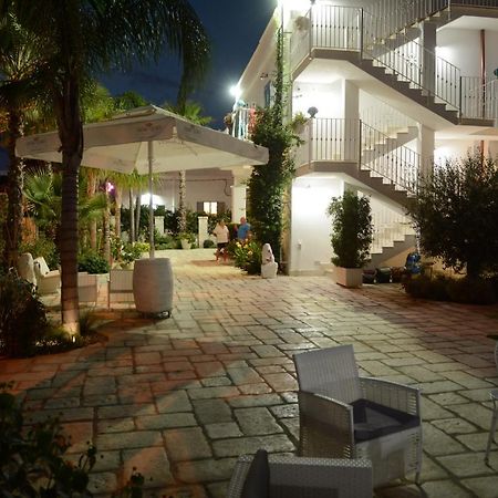 טורה קולימנה B&B La Colimena מראה חיצוני תמונה