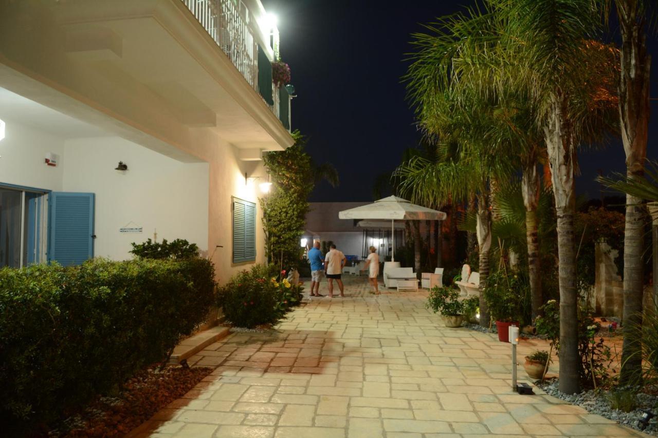 טורה קולימנה B&B La Colimena מראה חיצוני תמונה